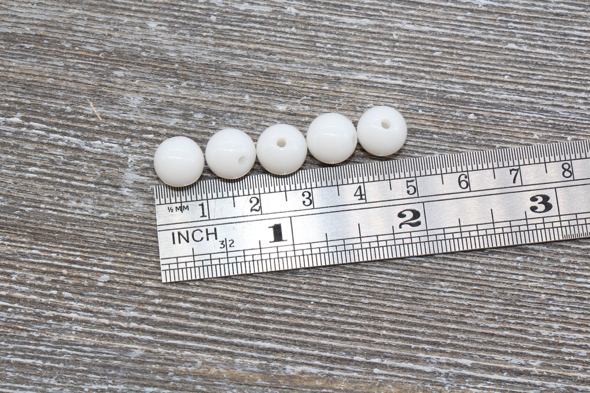 10mm White Gumball Beads, Round Acrylic White Loose Beads, Bubblegum Beads, Chunky Beads, Bubble Gum Beads, Smooth Plastic Round Beads #318