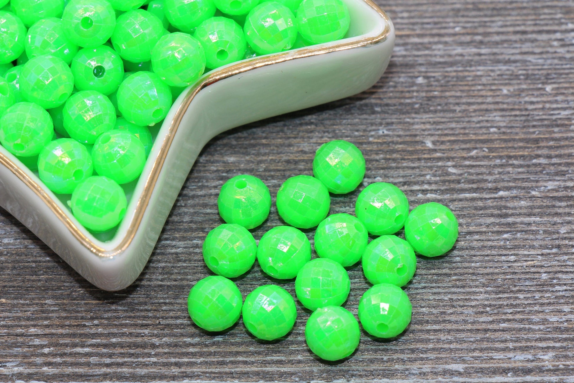 8mm Green AB Faceted Gumball Beads, Iridescent Acrylic Loose Beads, Disco Ball Beads, Chunky Beads, Faceted Plastic Beads #521