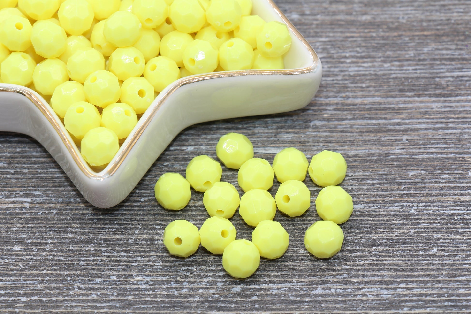 8mm Yellow Faceted Gumball Beads, Round Acrylic Loose Beads, Chunky Beads, Faceted Plastic Beads, Bubble Gum Beads #562