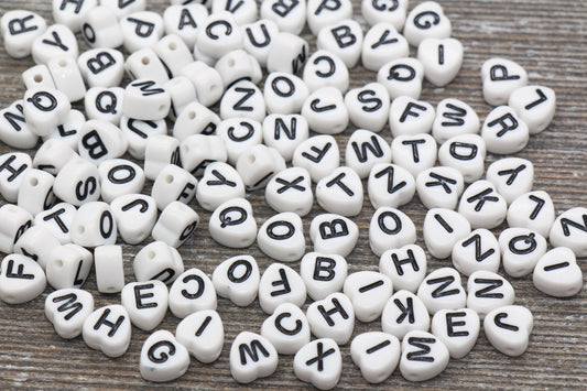 Heart Shape Alphabet Letter Beads, White Beads with Black Letters, Acrylic Alphabet Beads, Name Initial Beads, Bracelet Beads, 7mm #229