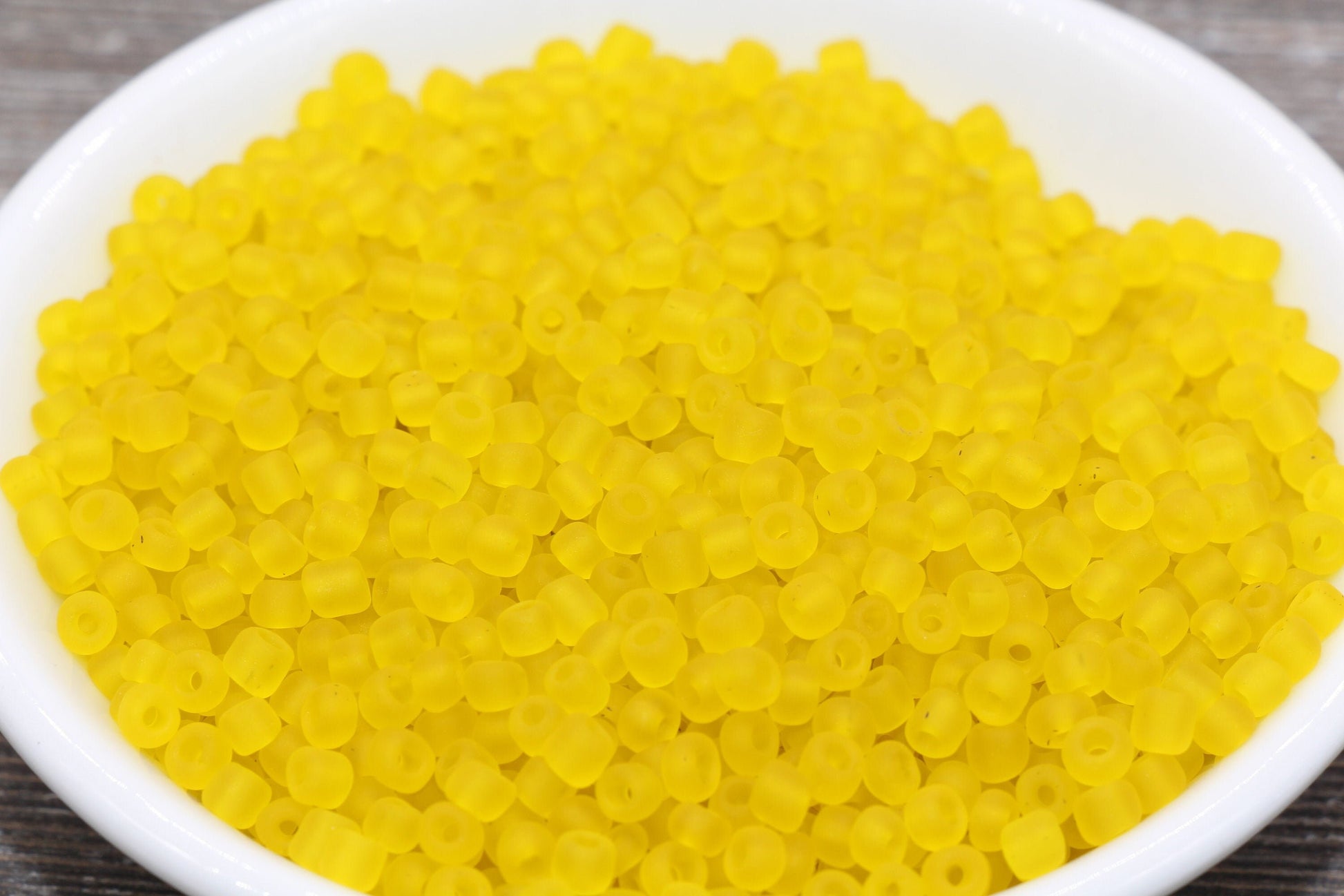 Matte Glass Seed Beads, 4mm 6/0 Glass Round Seed Beads, Matte Yellow Trans Seed Beads, Rocailles Beads, Beading Supplies #1029