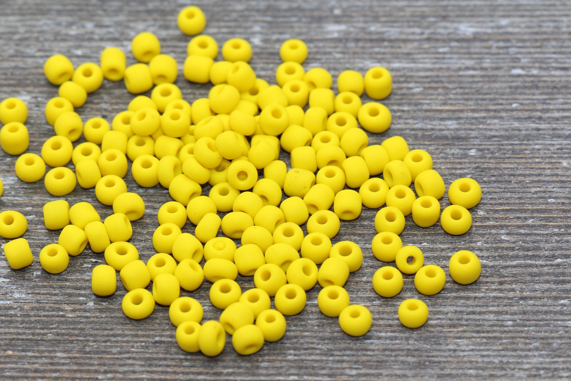 Matte Glass Seed Beads, 4mm 6/0 Glass Round Seed Beads, Matte Yellow Seed Beads, Yellow Glass Rocailles Beads, Beading Supplies #1088