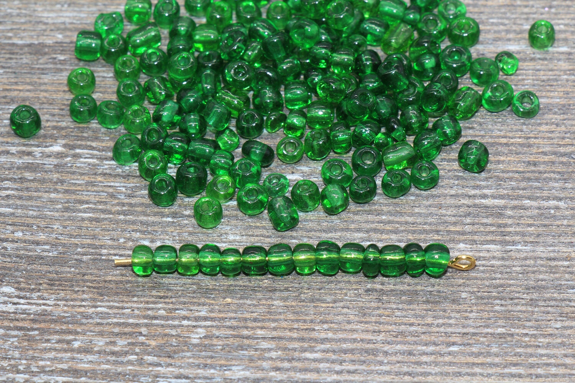 Transparent Glass Seed Beads, 4mm 6/0 Glass Round Seed Beads, Green Trans Seed Beads, Rocailles Beads, Beading Supplies #1113