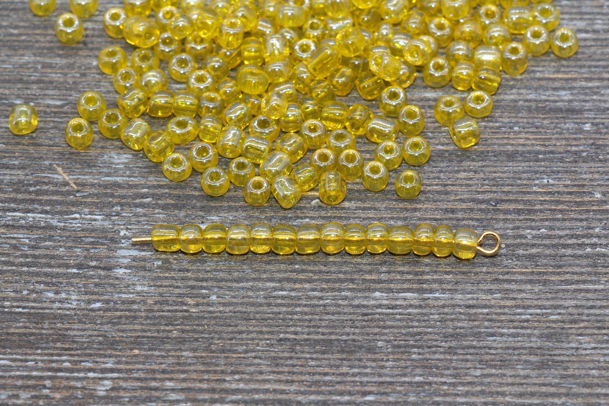 Glossy Transparent Glass Seed Beads, 4mm 6/0 Glass Round Seed Beads, Yellow Trans Seed Beads, Rocailles Beads, Beading Supplies #1122