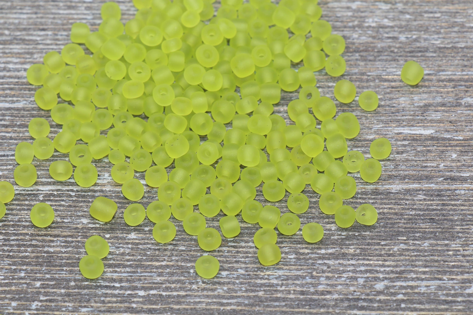 Matte Glass Seed Beads, 4mm 6/0 Glass Round Seed Beads, Matte Light Green Trans Seed Beads, Rocailles Beads, Beading Supplies #1140