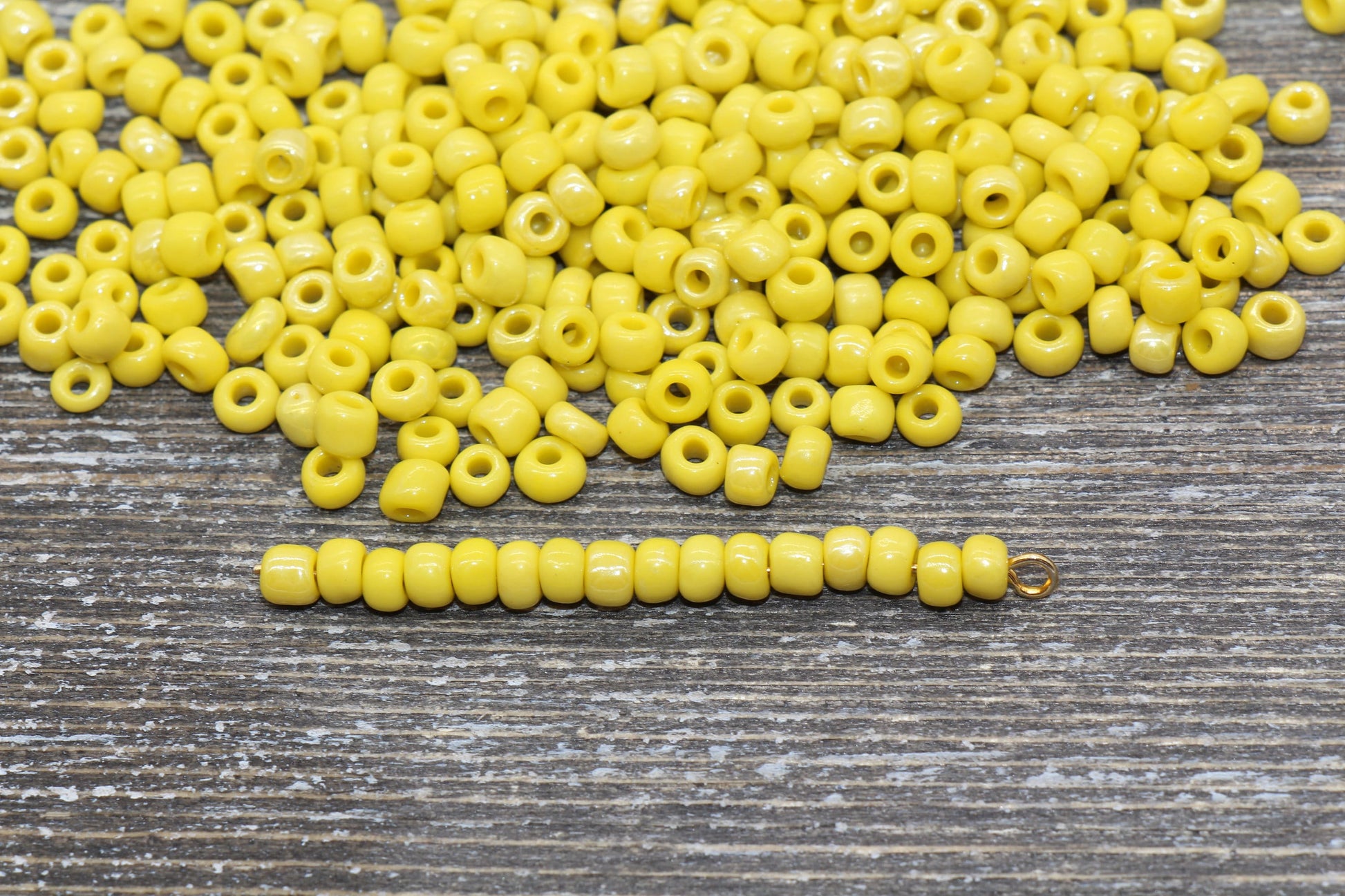 Glossy Glass Seed Beads, 4mm 6/0 Glass Round Seed Beads, Yellow Opaque Seed Beads, Rocailles Beads, Beading Supplies #1183