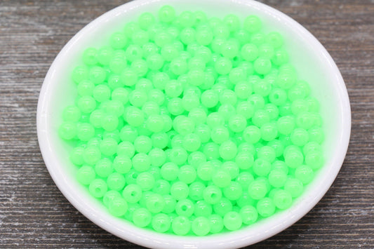 6mm Glow in Dark Green Gumball Beads, Round Acrylic Loose Beads, Bubblegum Beads, Chunky Beads, Smooth Plastic Round Beads #1324