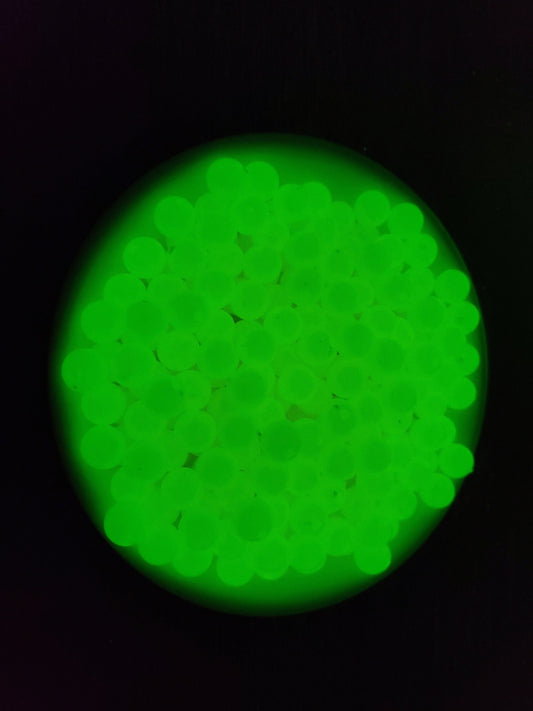 8mm Glow in Dark Green Gumball Beads, Round Acrylic Loose Beads, Bubblegum Beads, Chunky Beads, Smooth Plastic Round Beads #1448