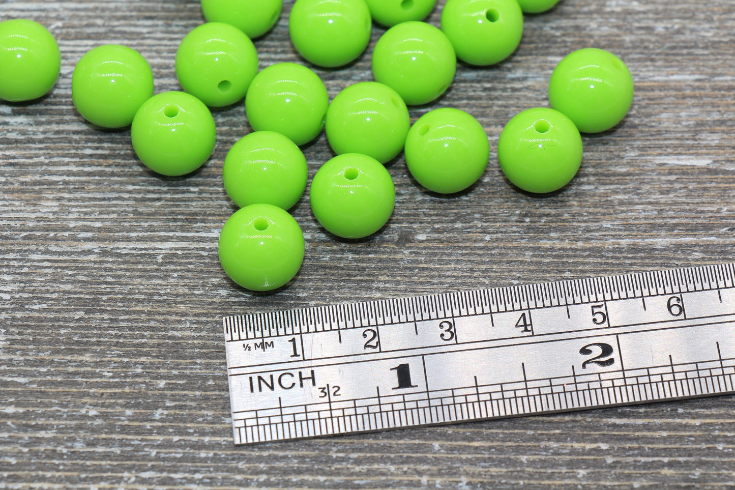 12mm Celery Green Gumball Beads, Round Acrylic Loose Beads, Bubblegum Beads, Chunky Beads, Bubble Gum Beads, Smooth Round Beads #1366