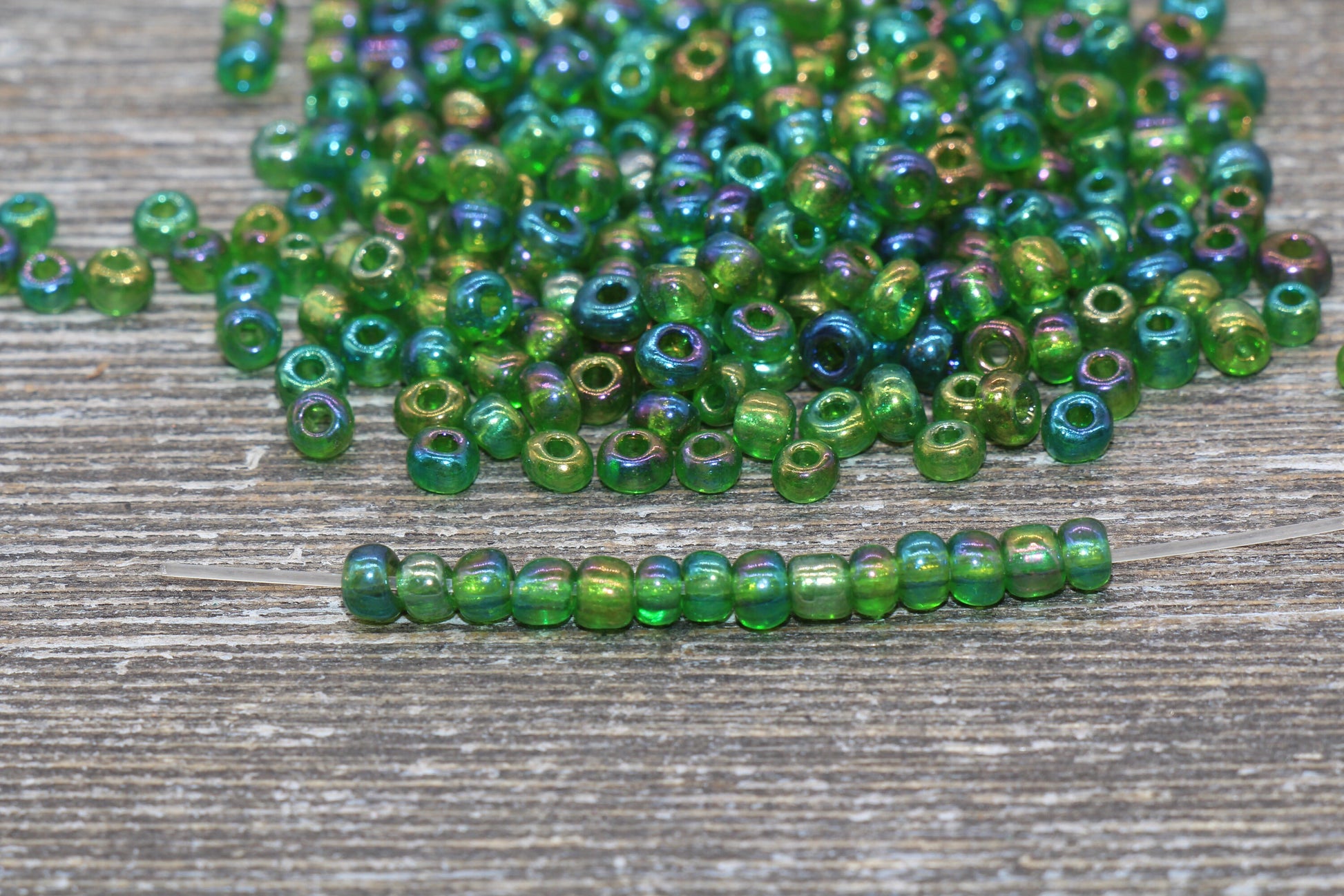 Transparent Iridescent Glass Seed Beads, 4mm 6/0 Glass Round Seed Beads, Green AB Trans Seed Beads, Rocailles Beads, Beading Supplies #1414