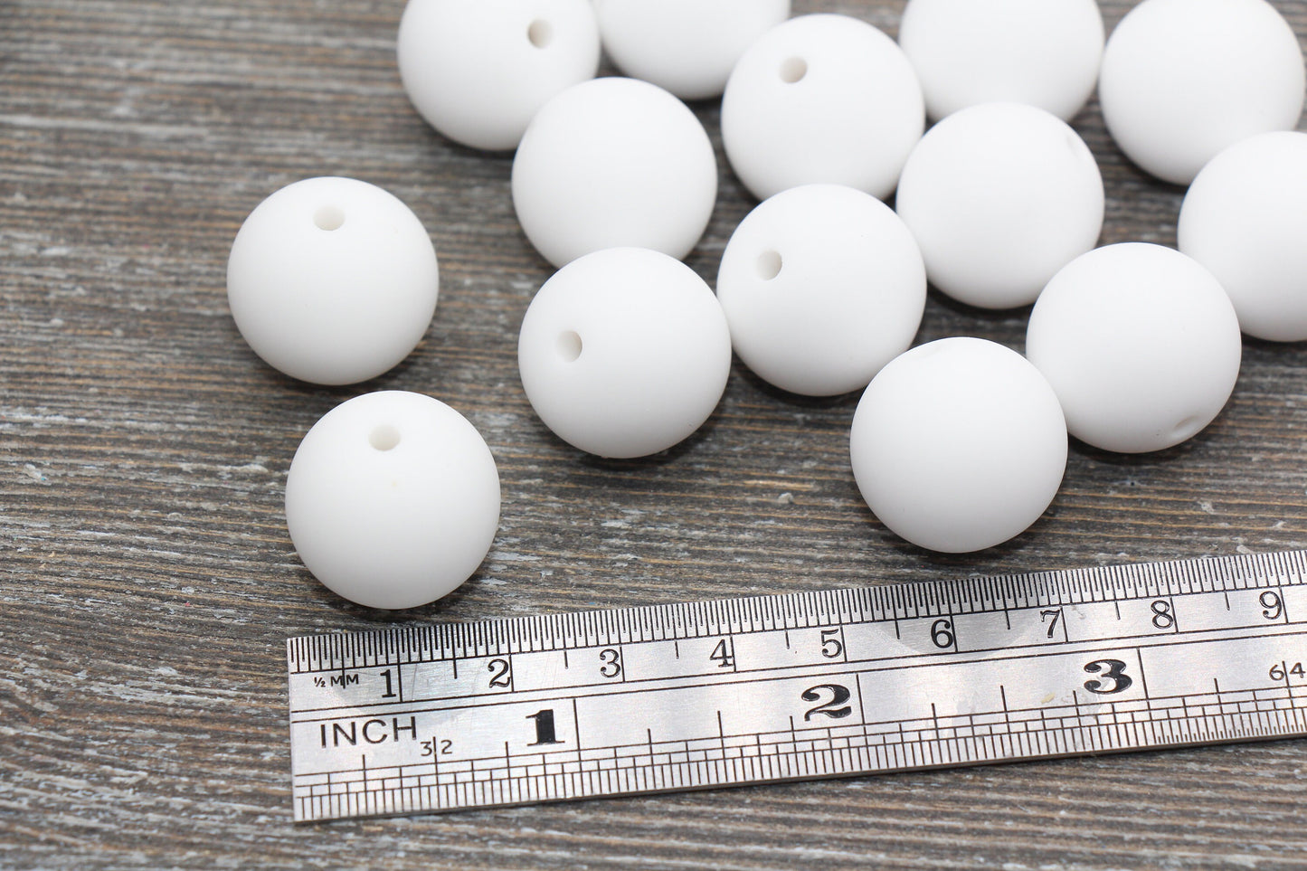 20mm Matte White Gumball Beads, Round Acrylic Loose Beads, Solid Bubblegum Beads, Chunky Beads, Round Plastic Beads #1642