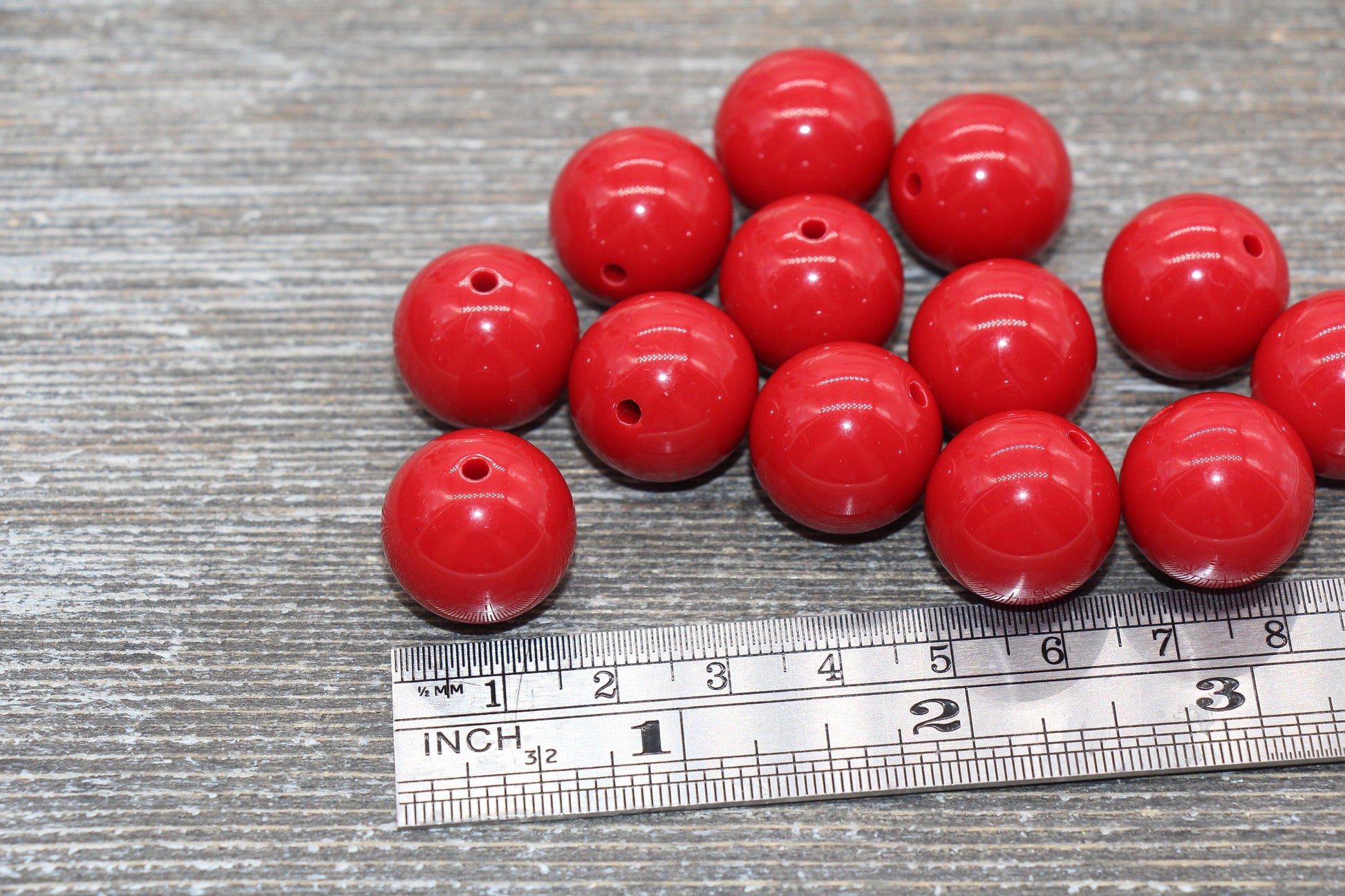 18mm Red Gumball Beads, Round Acrylic Loose Beads, Solid Bubblegum Beads, Chunky Beads, Smooth Round Plastic Beads #1649