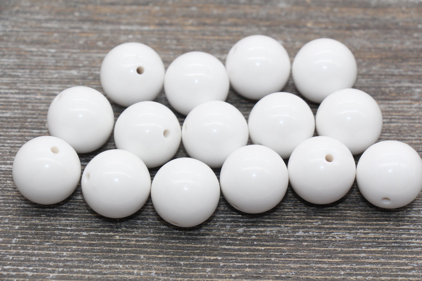 20mm White Gumball Beads, Round Acrylic Loose Beads, Solid Bubblegum Beads, Chunky Beads, Smooth Round Plastic Beads #1662