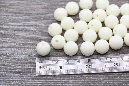 14mm Ivory Gumball Beads, Round Acrylic Loose Beads, Solid Bubblegum Beads, Chunky Beads, Smooth Round Plastic Beads #1691