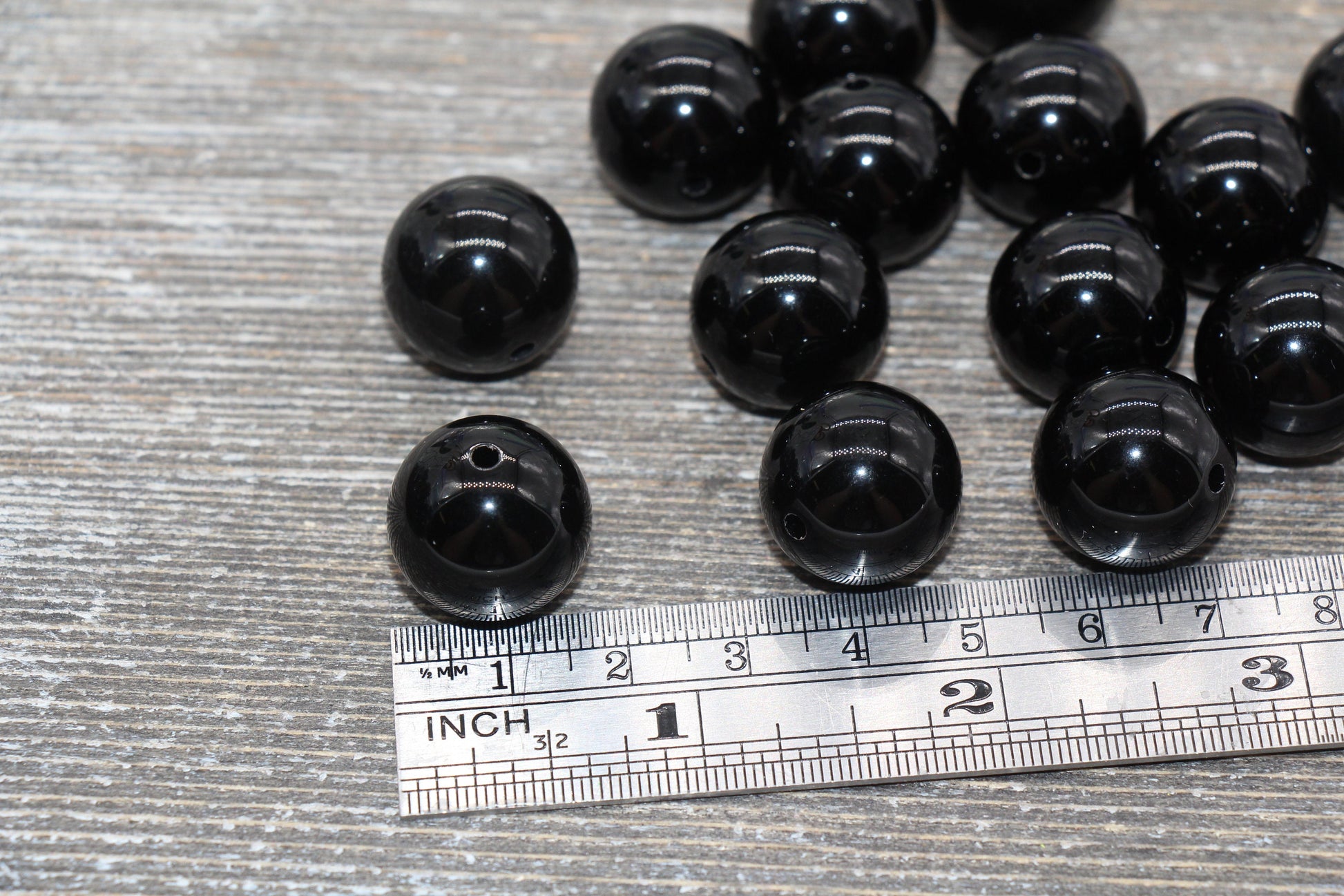 18mm Black Gumball Beads, Round Acrylic Loose Beads, Solid Bubblegum Beads, Chunky Beads, Smooth Round Plastic Beads #1645