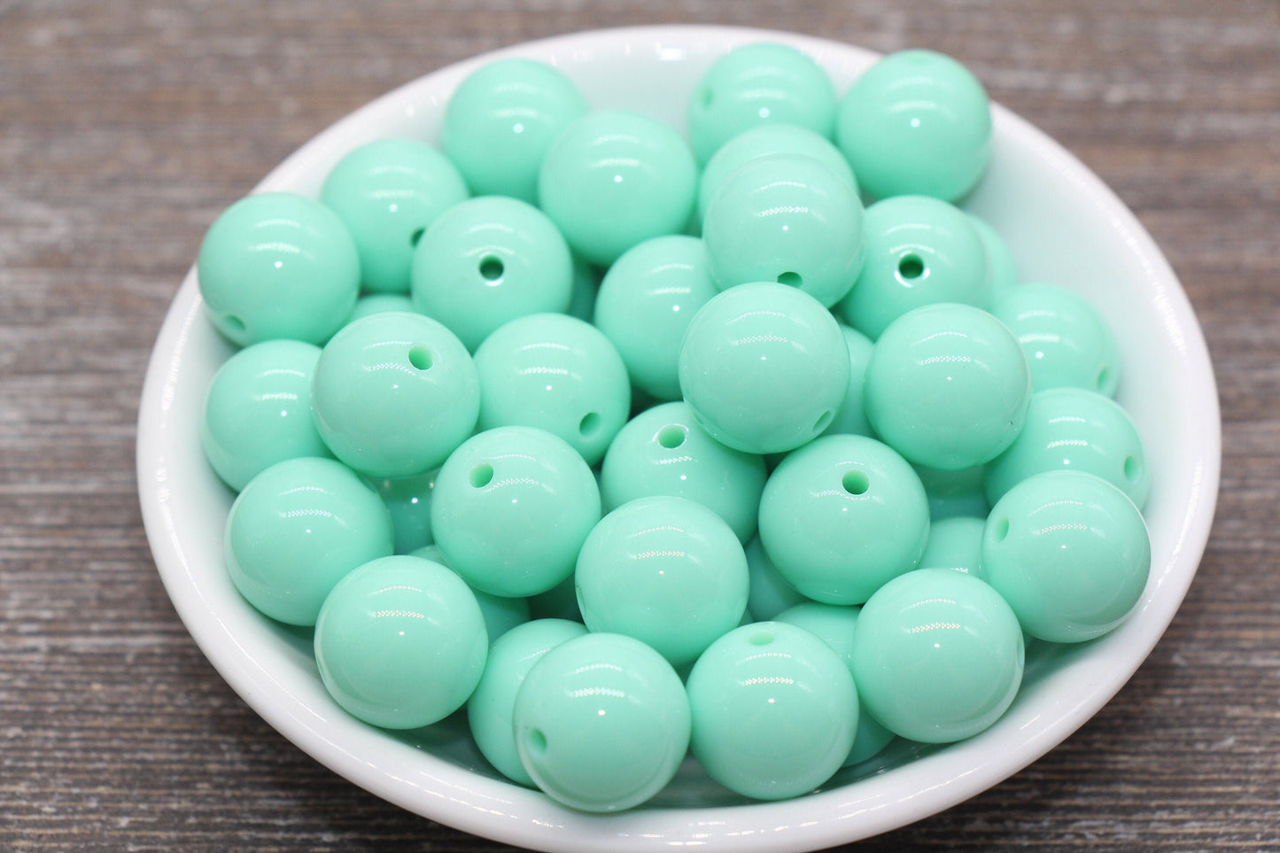 16mm Mint Green Gumball Beads, Round Acrylic Loose Beads, Solid Bubblegum Beads, Chunky Beads, Smooth Round Plastic Beads #1656