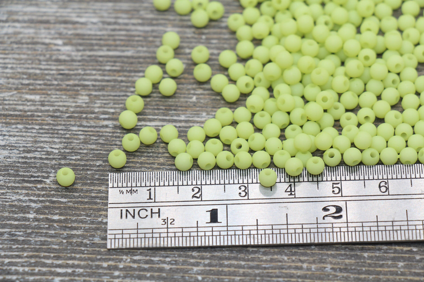 4mm Matte Light Lime Green Round Beads, Acrylic Gumball Bead, Frosted Green Round Spacer Beads, Bubblegum Beads, Plastic Round Bead #1707