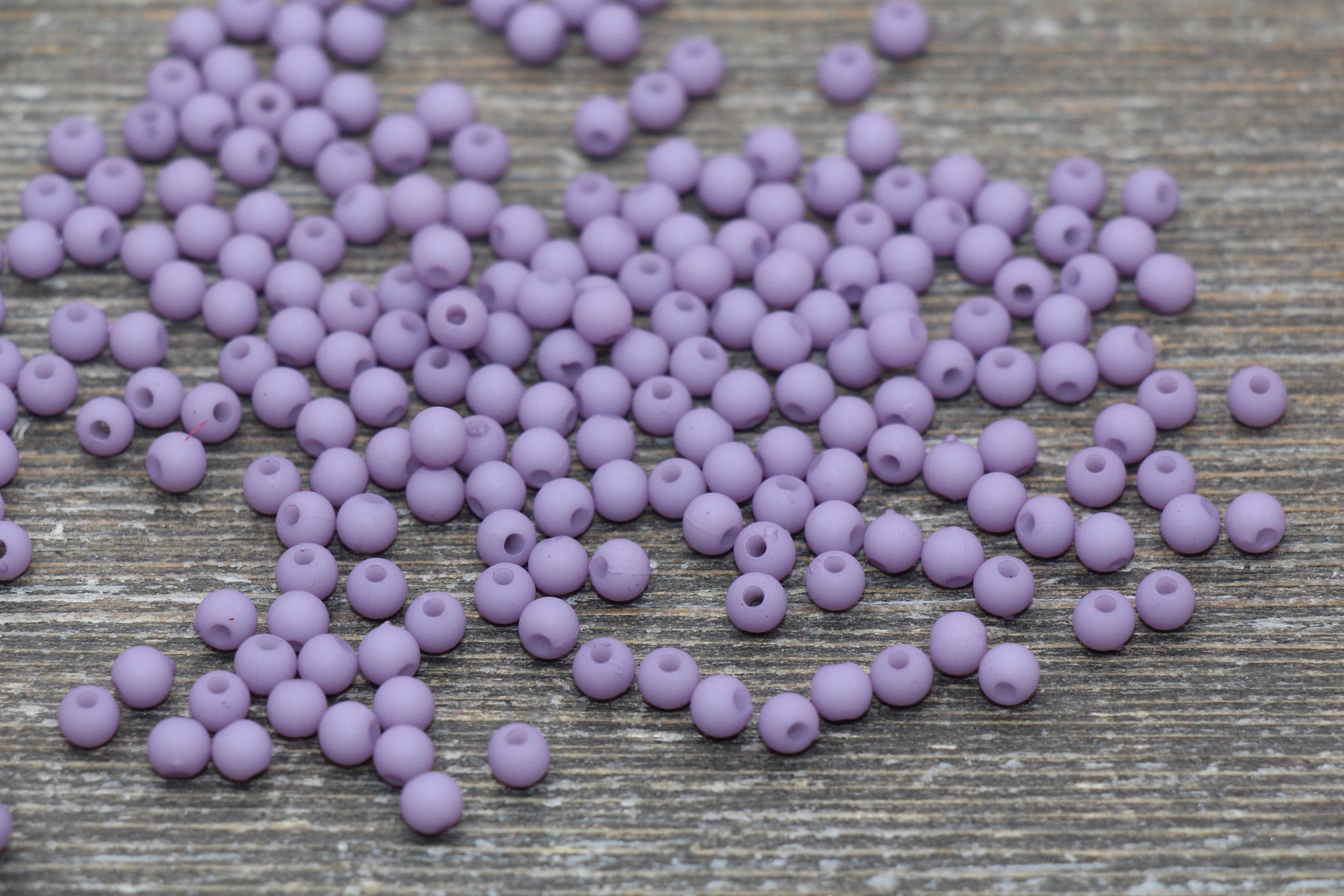 4mm Matte Lavender Round Beads, Acrylic Gumball Beads, Frosted Lavender Round Spacer Beads, Bubblegum Beads, Plastic Round Bead #1699