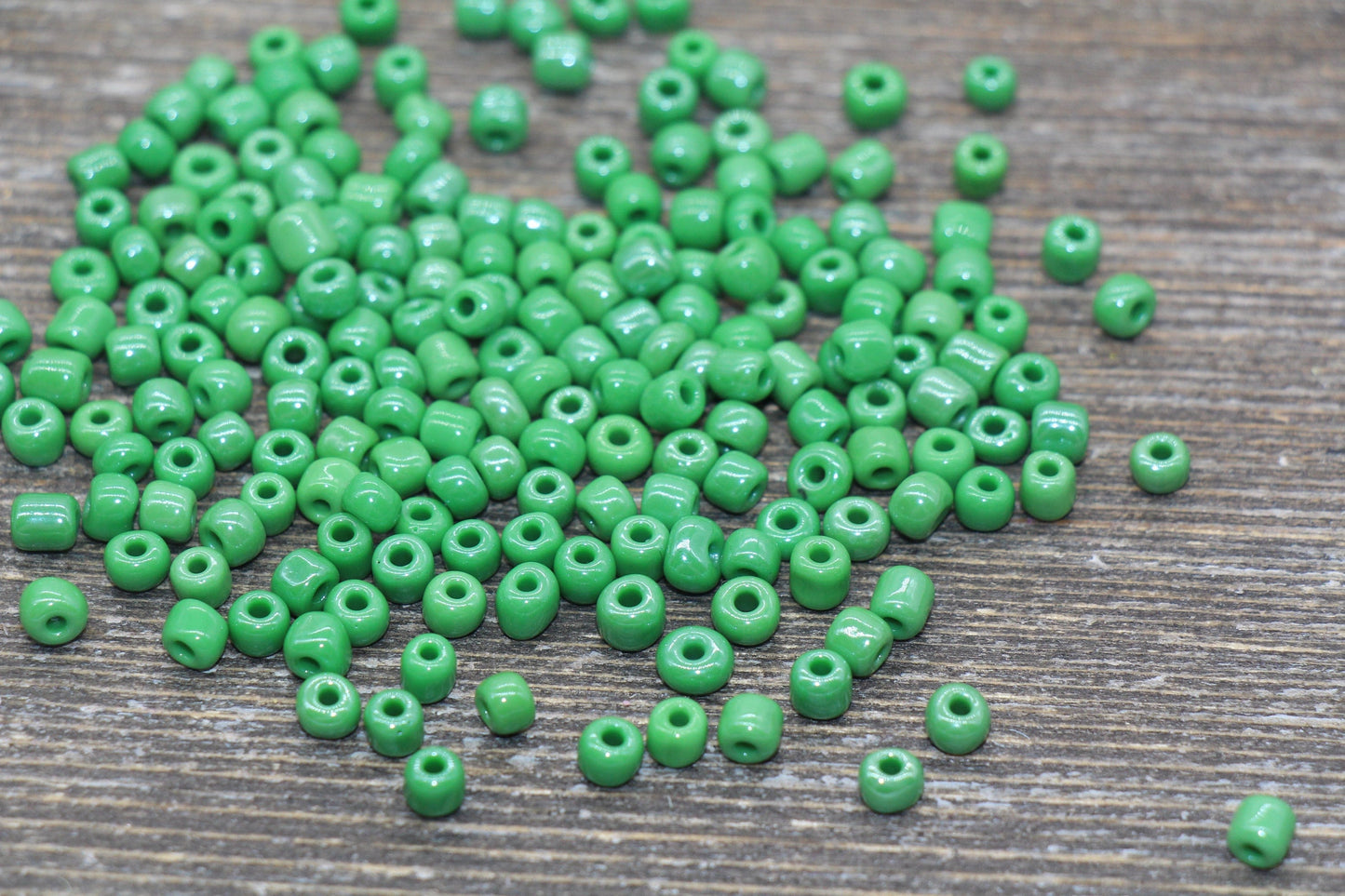 Glossy Glass Seed Beads, 4mm 6/0 Glass Round Seed Beads, Green Opaque Seed Beads, Rocailles Beads, Beading Supplies #1194