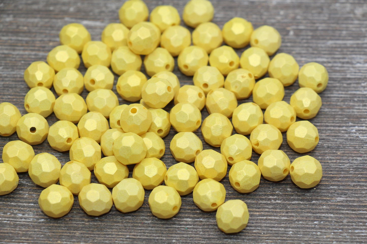 10mm Yellow Shimmer Faceted Beads, Yellow Acrylic Faceted Beads, Bubblegum Beads, Chunky Beads, Shimmer Beads, Gumball Beads #1790