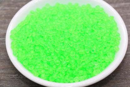 Matte Glass Beads with Green Lined, 4mm 6/0 Glass Round Beads, Frosted Green Lined Seed Beads, Rocailles Beads, Beading Supplies #2094