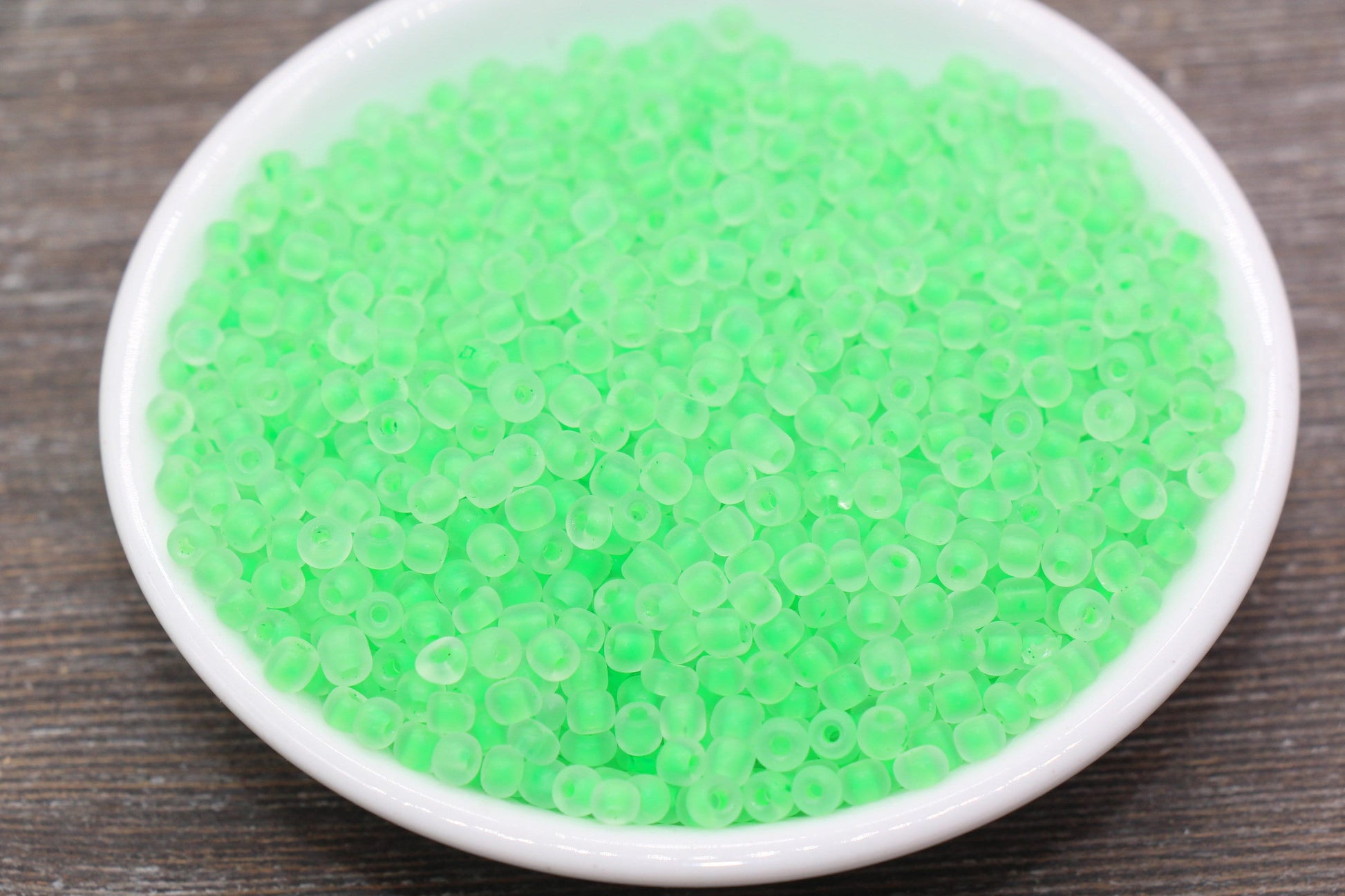 Matte Glass Beads with Green Lined, 4mm 6/0 Glass Round Beads, Frosted Green Lined Seed Beads, Rocailles Beads, Beading Supplies #2096