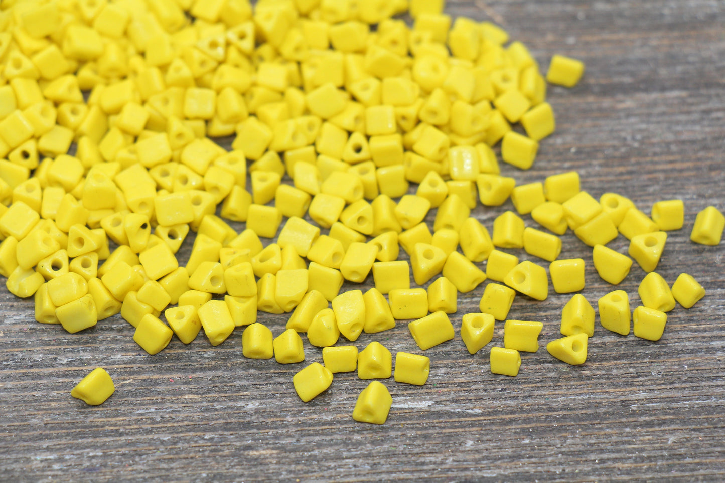 Triangle Shape Glass Seed Beads, 4mm 6/0 Glass Round Seed Beads, Yellow Glass Beads, Beading Supplies #2239