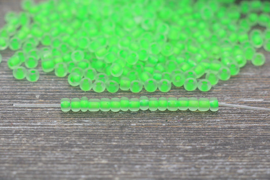 Matte Glass Seed Beads, 4mm 6/0 Glass Round Seed Beads, Matte Beads with Green Lining, Frosted Seed Beads, Beading Supplies #2240