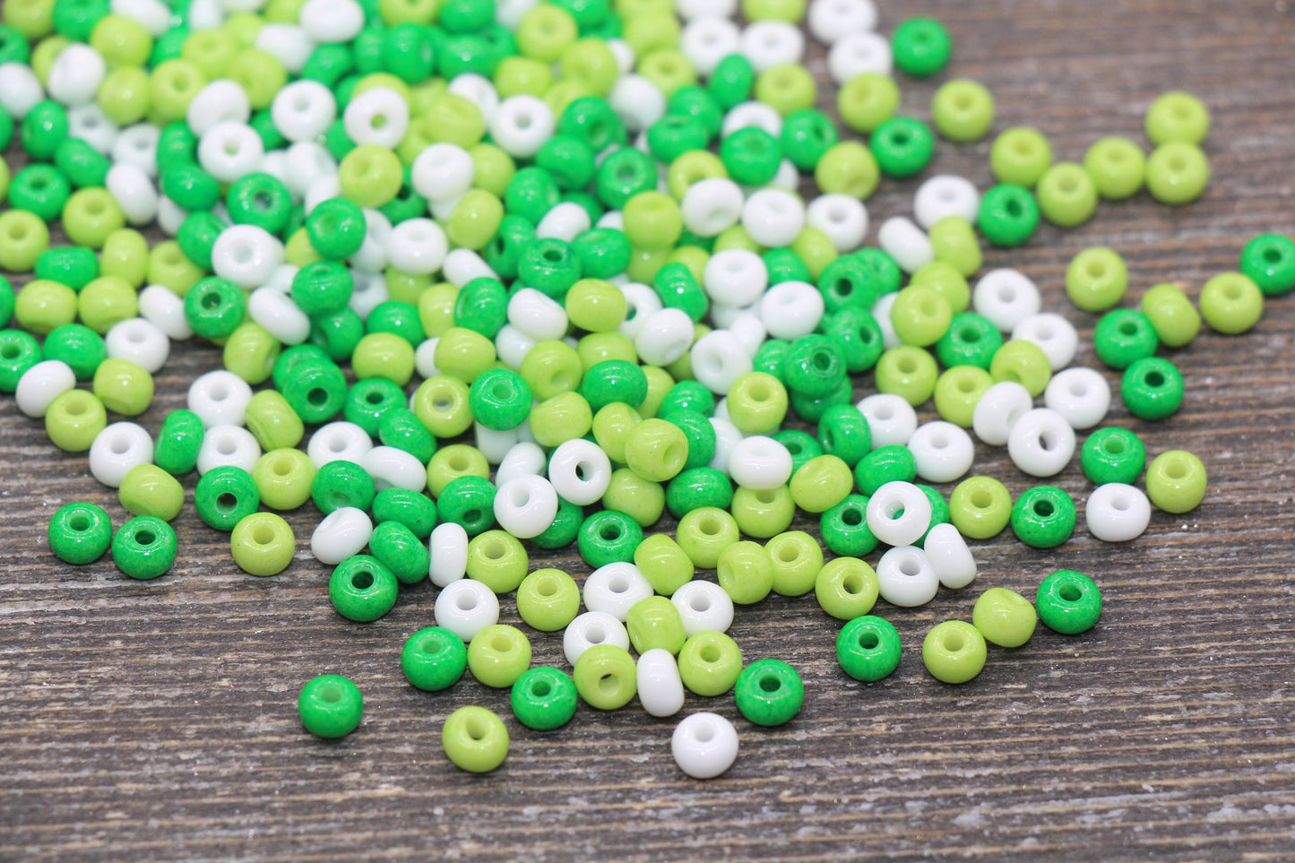 Glass Seed Beads, 4mm 6/0 Glass Round Seed Beads, Green and White Mix Opaque Seed Beads, Rocailles Beads, Beading Supplies #2276