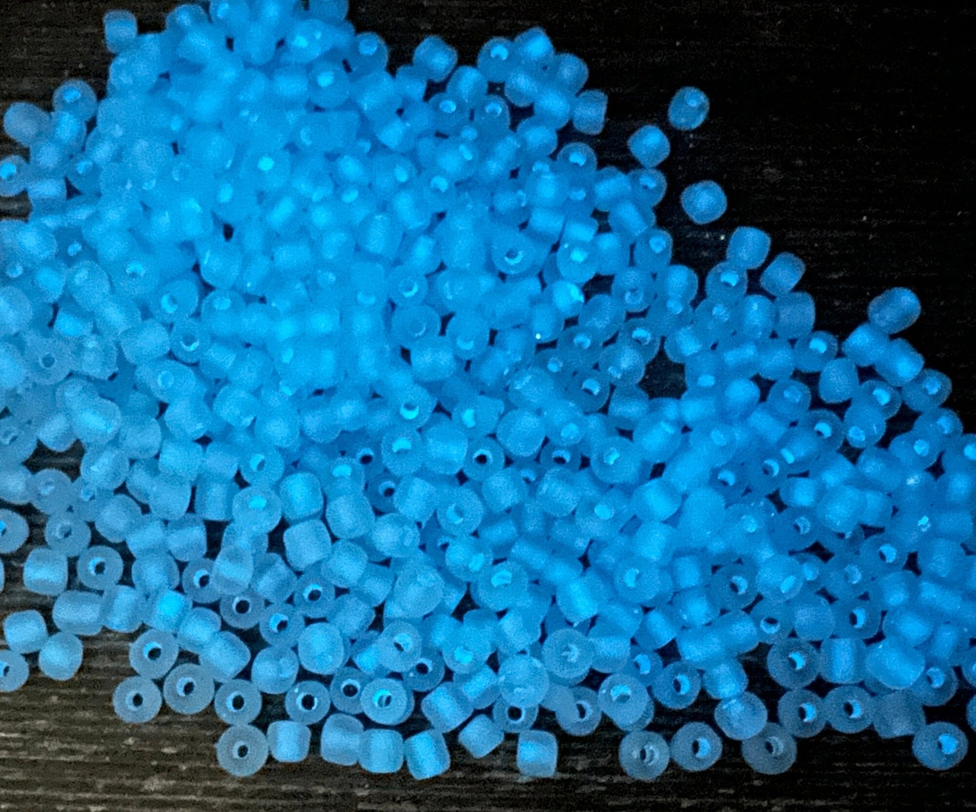 GLOW Matte Glass Beads, 4mm 6/0 Glass Beads, Glow in Dark Frosted Light Blue Seed Beads, Rocailles Beads, Beading Supplies #2303