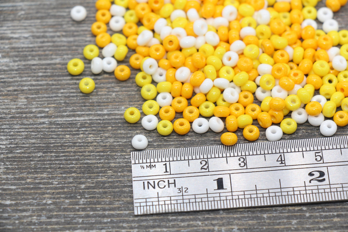 Glass Seed Beads, 4mm 6/0 Glass Round Seed Beads, Yellow, Orange, and White Mix Opaque Seed Beads, Rocailles Beads, Beading Supplies #2277