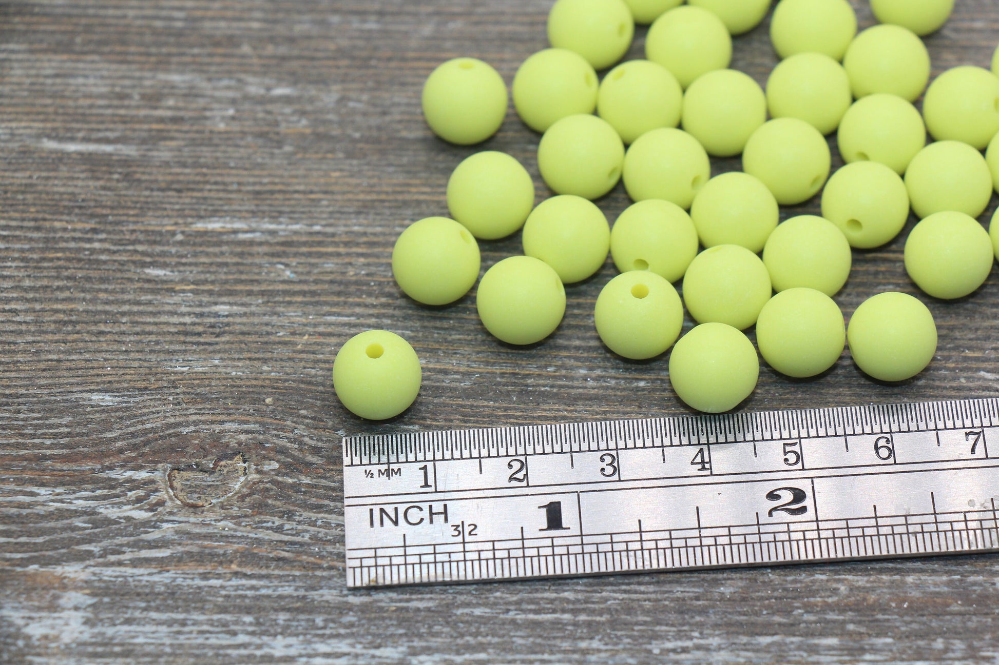 10mm Matte Lime Green Gumball Beads, Round Acrylic Loose Beads, Frosted Green Bubblegum Beads, Chunky Beads, Round Plastic Beads #2554