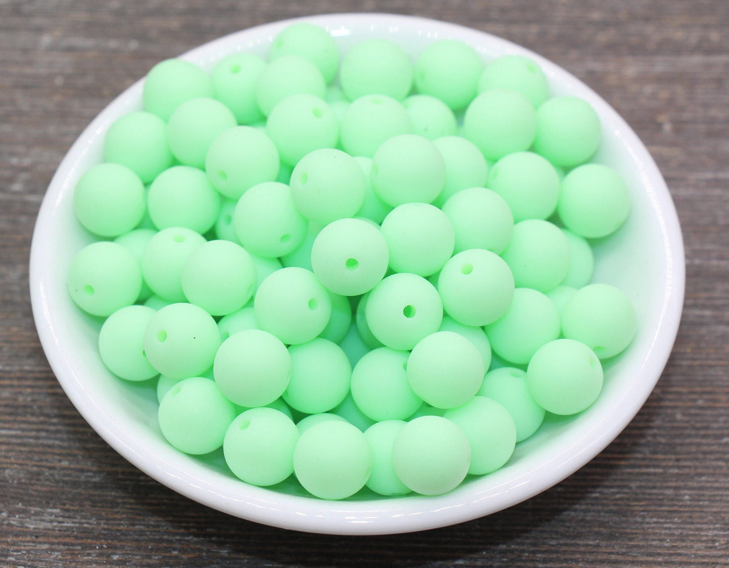 12mm Matte Light Green Round Beads, Frosted Green Acrylic Round Gumball Beads, Bubblegum Beads, Chunky Beads, Plastic Round Bead, #2597