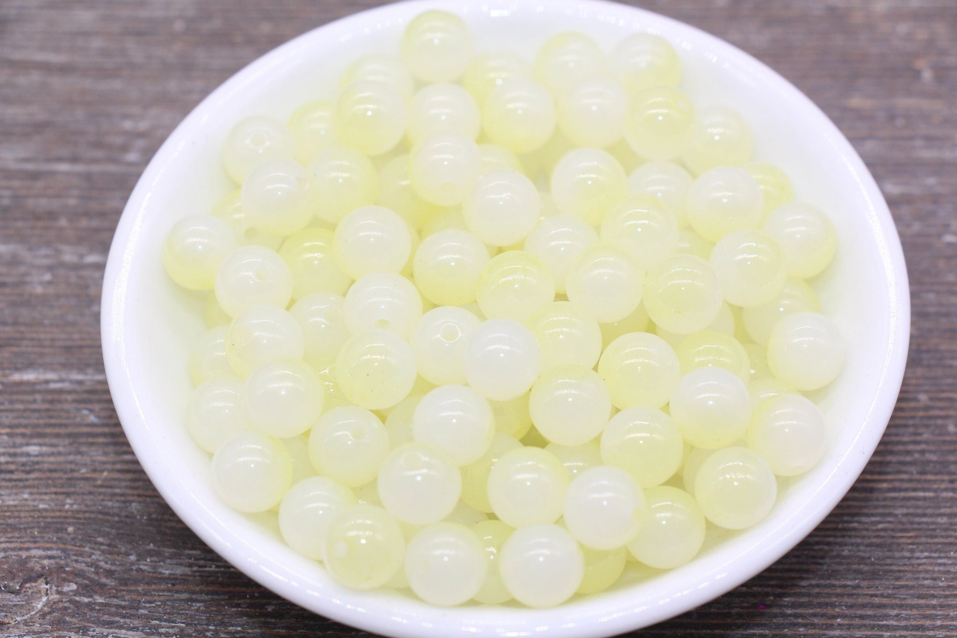 10mm Light Yellow Ombre Round Beads, Acrylic Gumball Bead, Yellow Round Beads, Bubblegum Beads, Plastic Round Bead, Jewelry Beads #2622