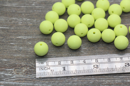 12mm Matte Lime Green Round Beads, Frosted Acrylic Round Gumball Beads, Bubblegum Beads, Chunky Beads, Plastic Round Bead #2555