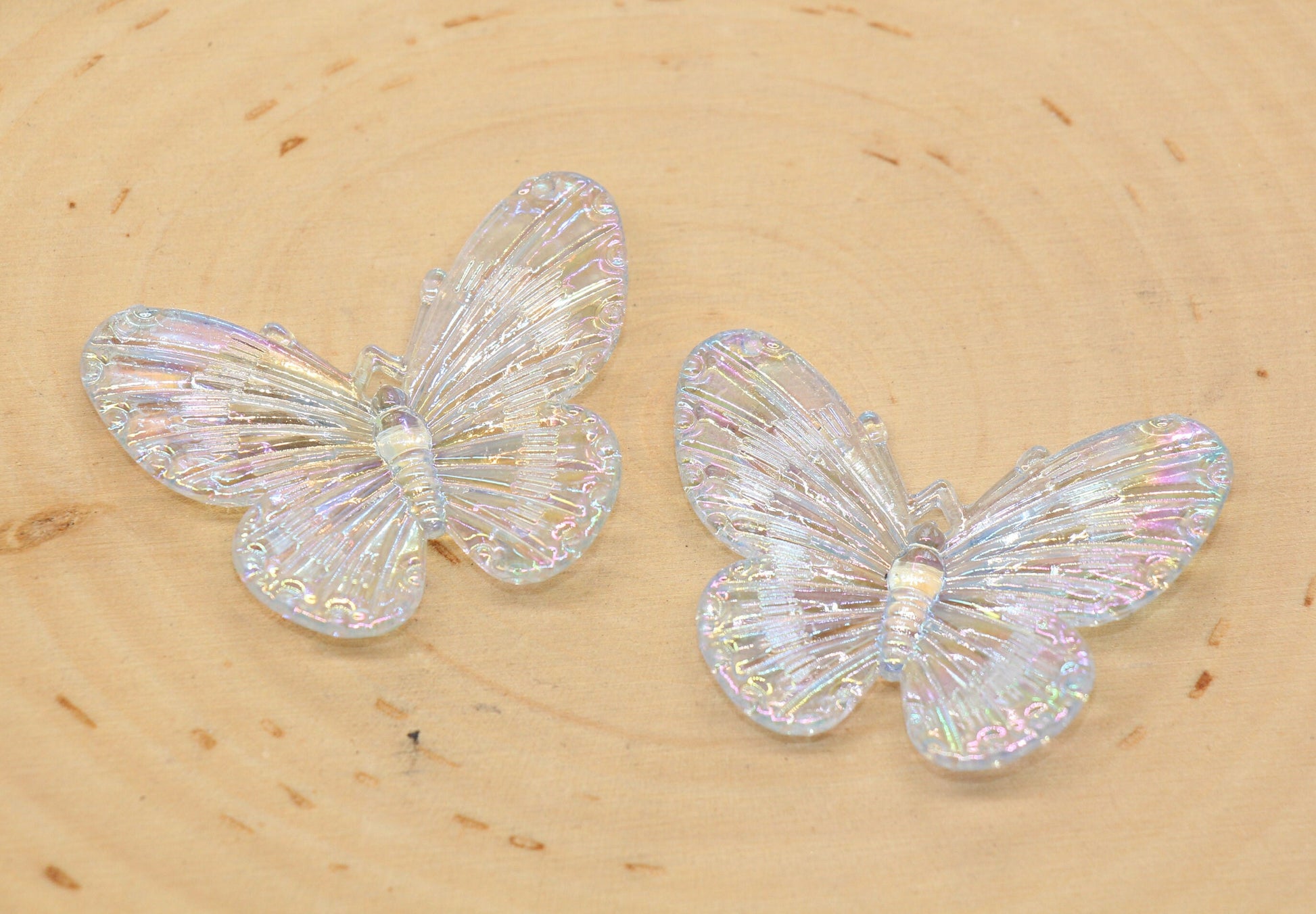 Light Blue Large Butterfly Pendants, Iridescent Butterfly Pendants, AB Transparent Acrylic Butterfly, Jewelry Making #2651