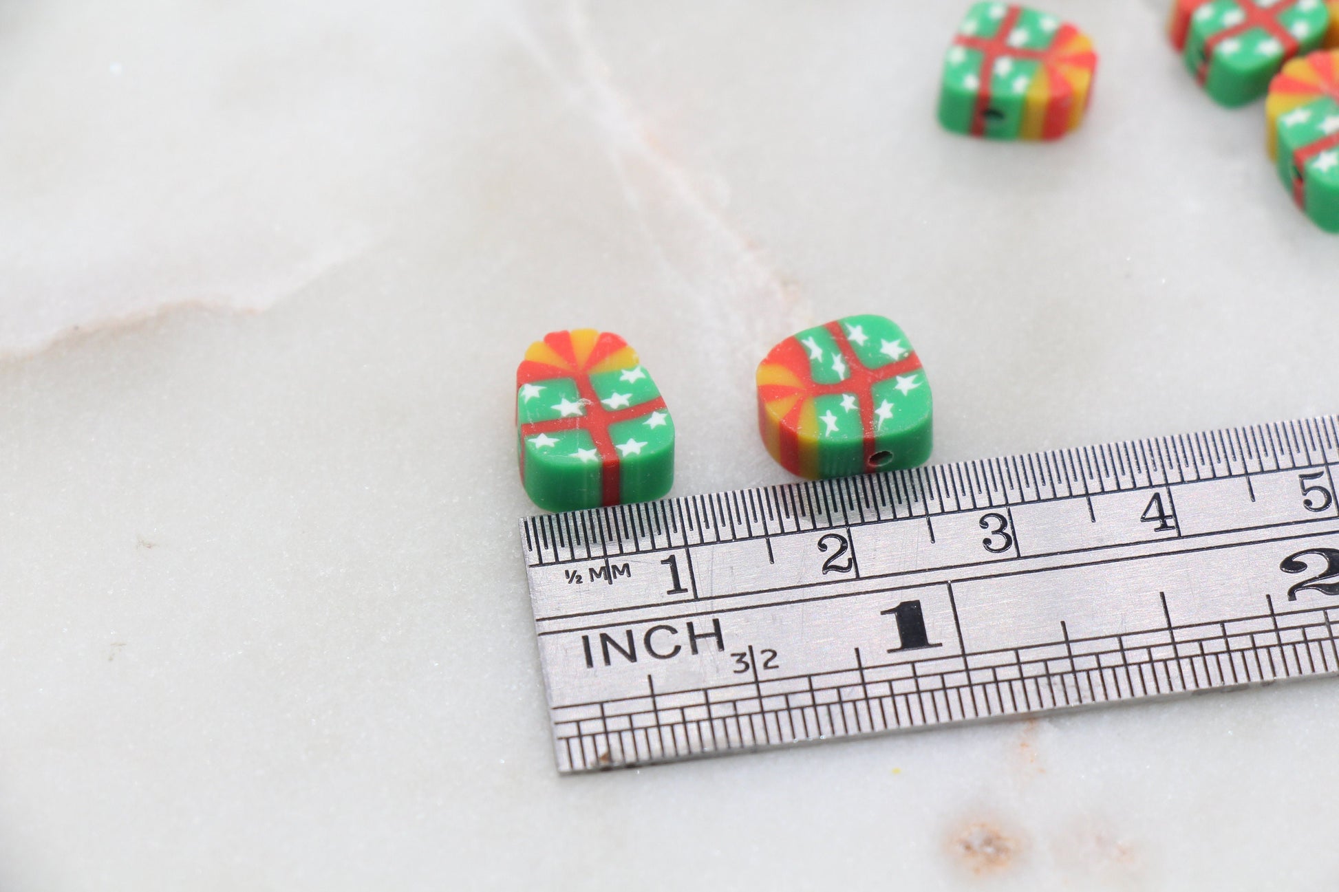 Gift Polymer Clay Beads, Christmas Themed Beads, Kawaii Gift Box Clay Beads, Jewelry Beads, Bead for Bracelet #268