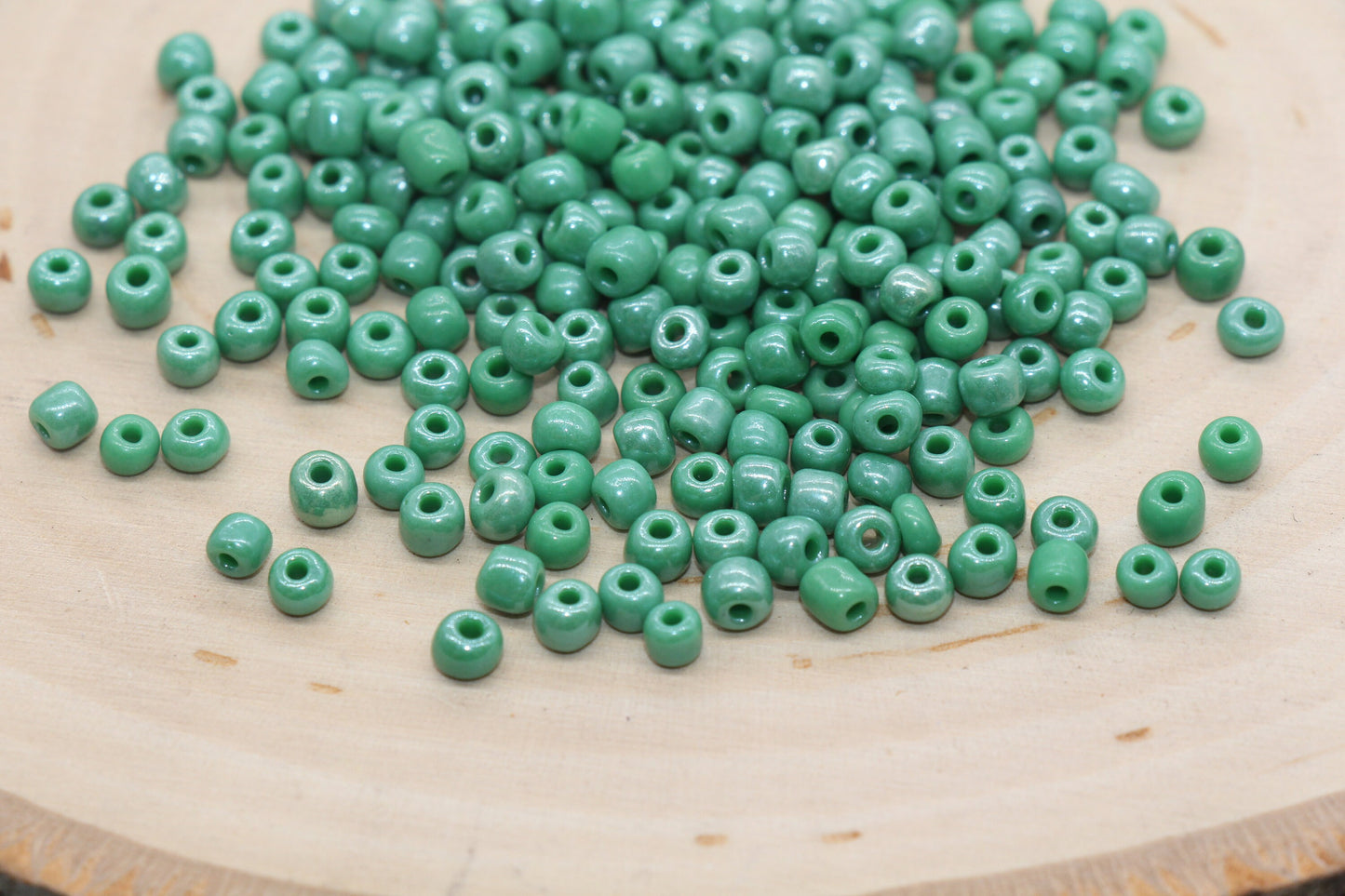 Glossy Glass Seed Beads, 4mm 6/0 Glass Round Seed Beads, Green Opaque Seed Beads, Rocailles Beads, Beading Supplies #1050