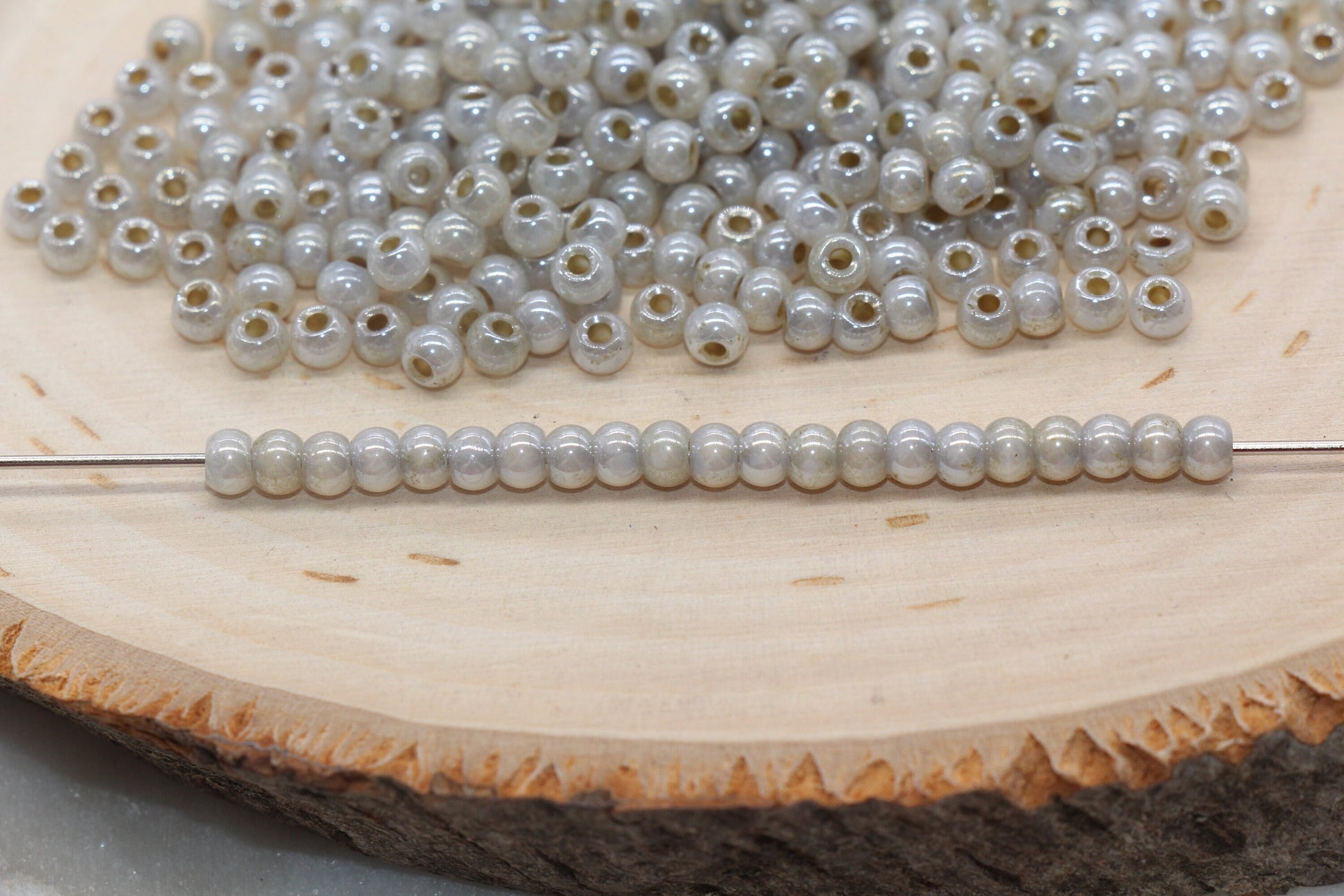 Round Creamy Glass Seed Beads, 4mm 6/0 Glass Round Seed Beads, Creamy Light Gray Seed Beads, Glossy Rocailles Beads, Beading Supplies #2730