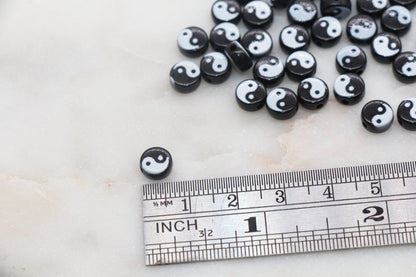 Yin Yang Beads, Tai Chi Symbol Beads, Acrylic Black and White Yin Yang Symbol Beads, Plastic Beads, Jewelry Beads, Bead for Bracelet #2794