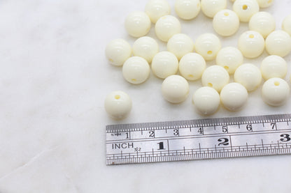 12mm Ivory Gumball Beads, Round Acrylic Loose Beads, Bubblegum Beads, Chunky Beads, Round Plastic Beads #269