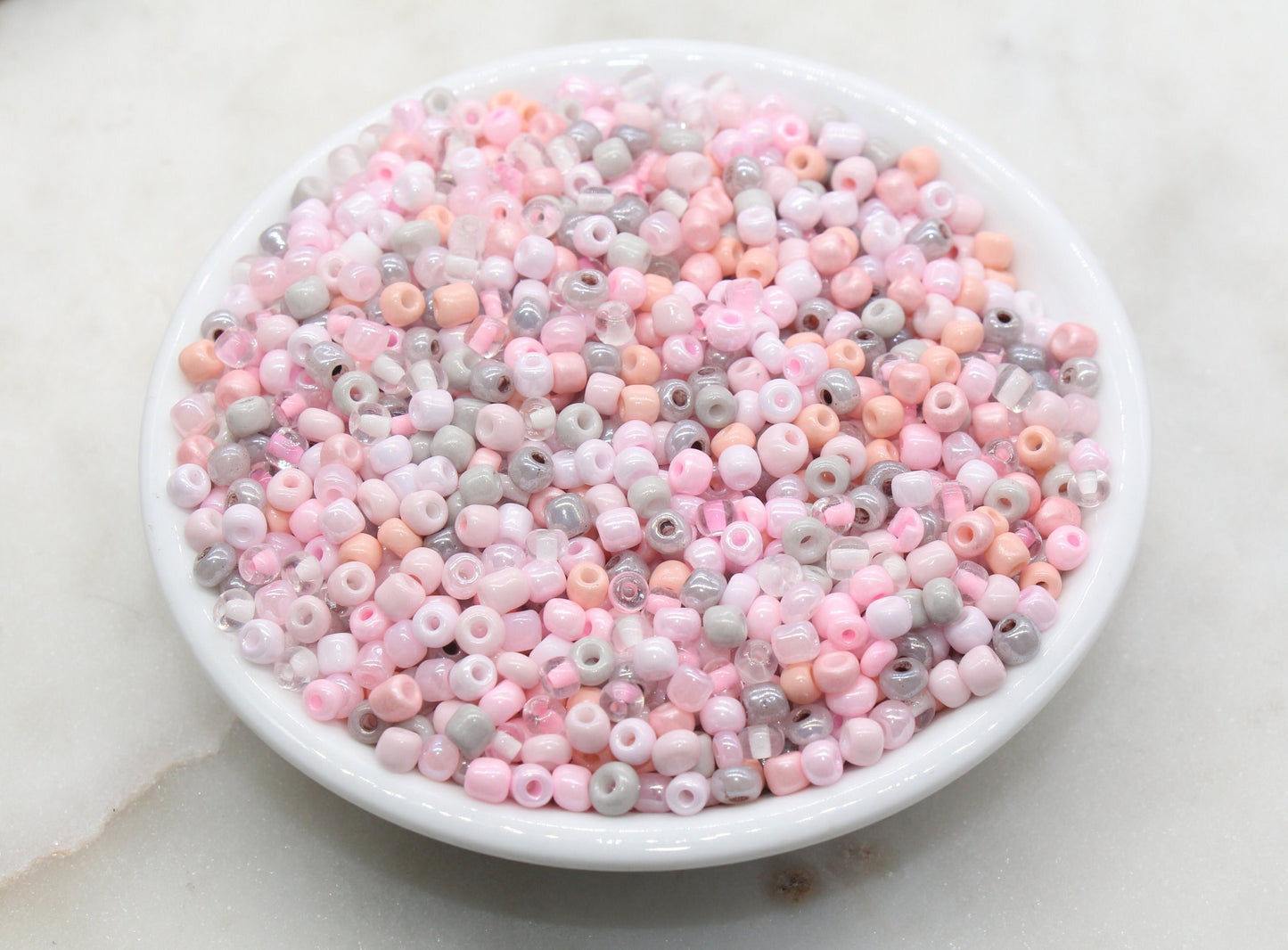 Mix Pink Glass Seed Beads, 4mm 6/0 Glass Seed Beads, Mix Multicolor Seed Beads, Rocailles Beads, Valentine's Themed Beads #2904