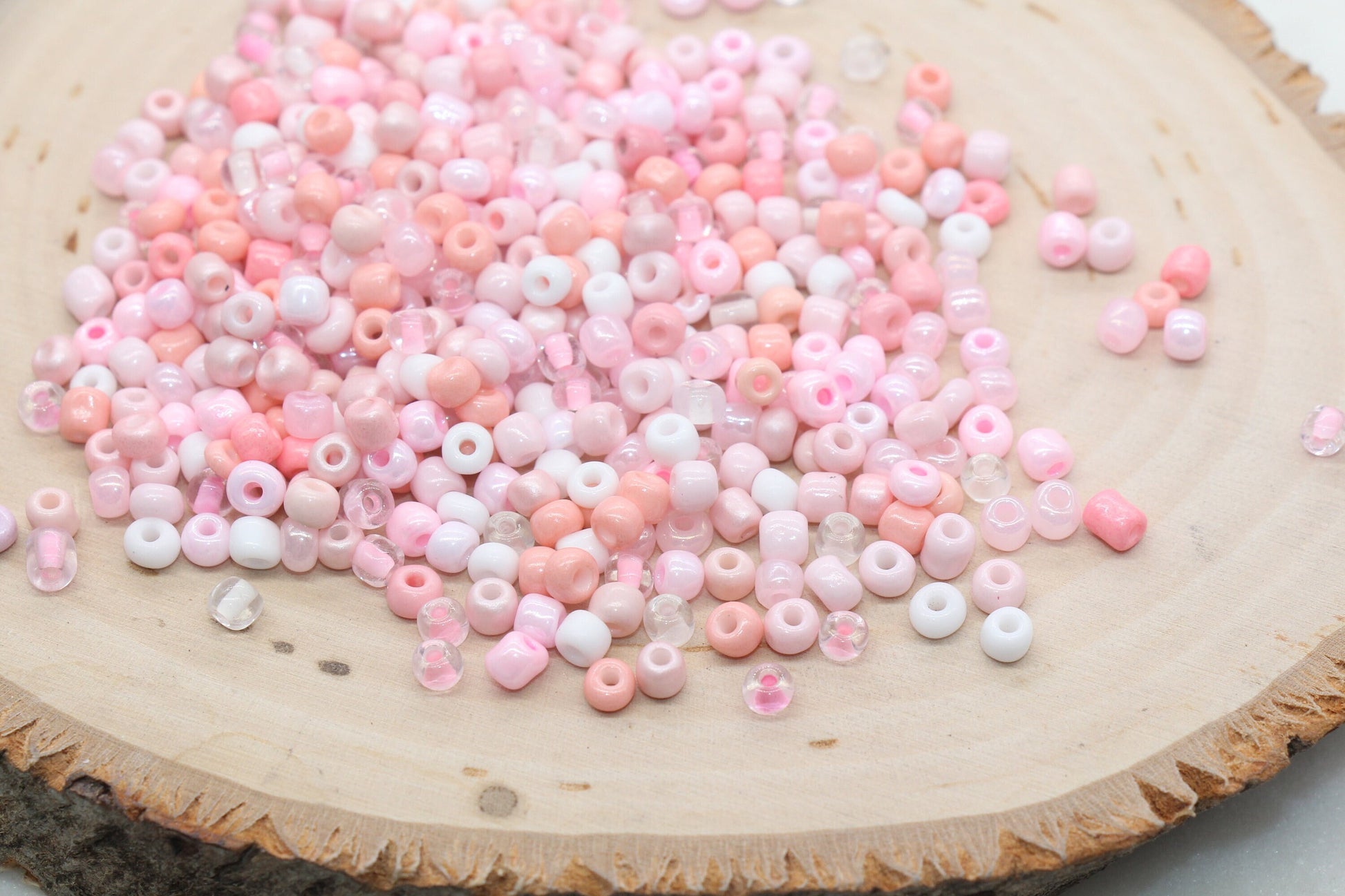 Mix Pink Glass Seed Beads, 4mm 6/0 Glass Round Seed Beads, Mix Multicolor Seed Beads, Rocailles Beads, Valentine's Themed Beads #2905