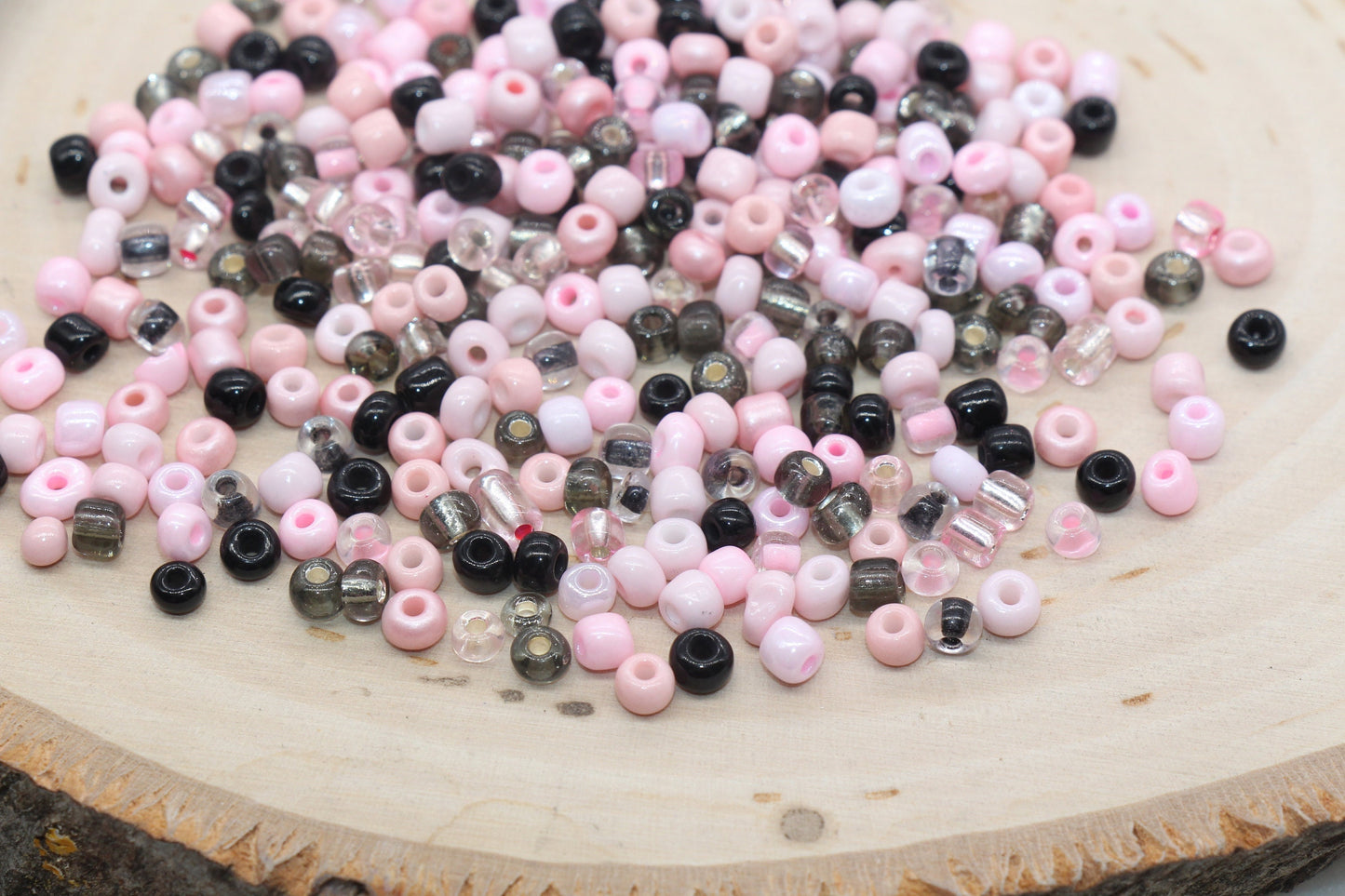 Mix Pink Glass Seed Beads, 4mm 6/0 Glass Round Seed Beads, Mix Multicolor Seed Beads, Rocailles Beads, Valentine's Themed Beads #2915