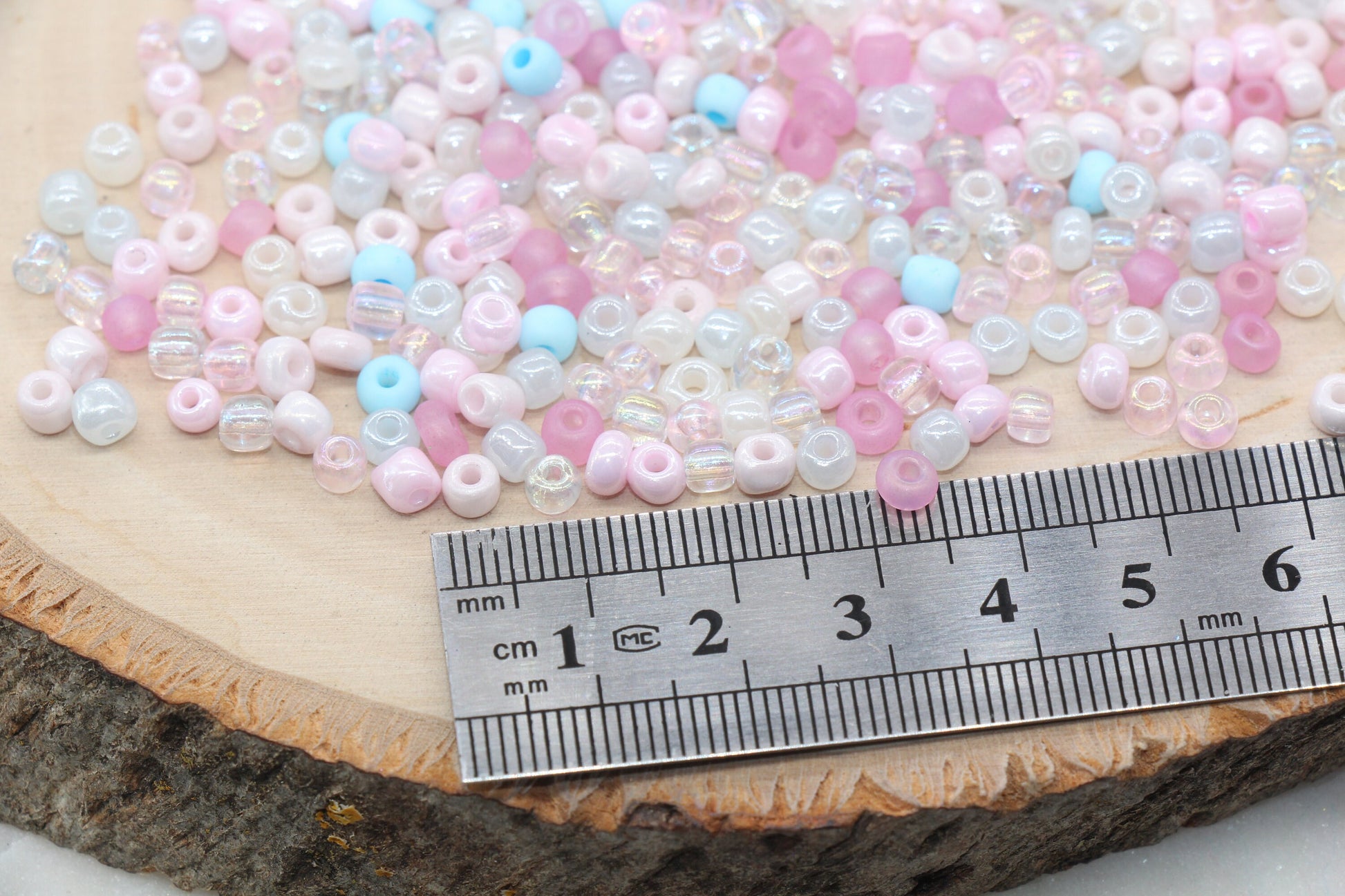 Mix Pink White and Blue Glass Seed Beads, 4mm 6/0 Glass Seed Beads, Multicolor Seed Beads, Rocailles Beads, Bracelet Beads #3055