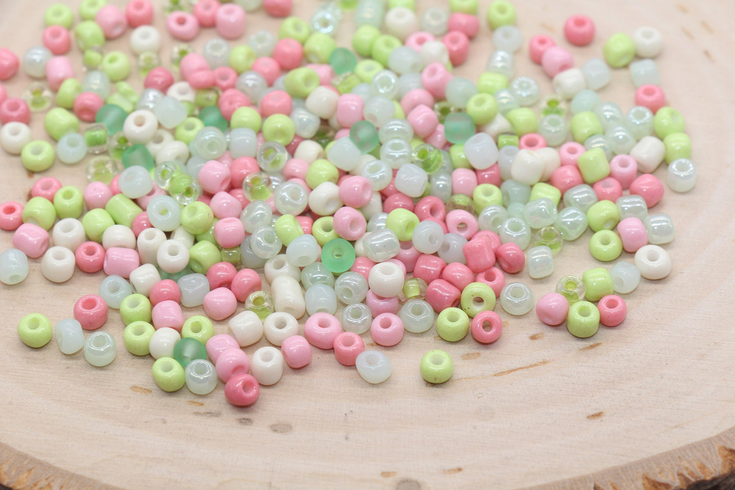 Mix Pink Green and Blue Glass Seed Beads, Size 4mm 6/0 Glass Seed Beads, Multicolor Seed Beads, Rocailles Beads, Bracelet Beads #3079