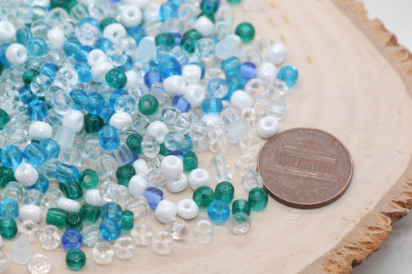 Mix Blue Green and White Glass Seed Beads, Size 4mm 6/0 Glass Seed Beads, Multicolor Seed Beads, Rocailles Beads, Bracelet Beads #3083