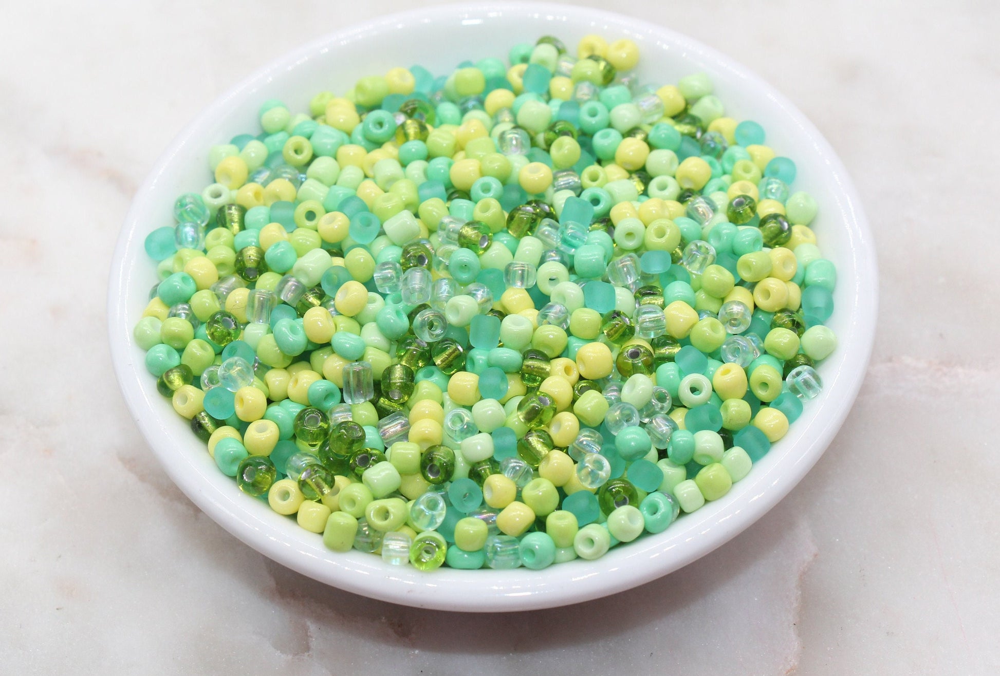 Mix Green and Yellow Glass Seed Beads, Size 4mm 6/0 Glass Seed Beads, Multicolor Seed Beads, Rocailles Beads, Bracelet Beads #3089