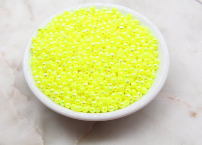 4mm Bright Yellow AB Round Beads, Iridescent Acrylic Gumball Beads, Bubblegum Beads, Plastic Round Smooth Bead #3010