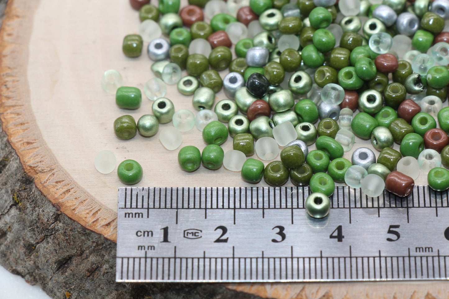 Mix Green Glass Seed Beads, Size 4mm 6/0 Glass Seed Beads, Multicolor Seed Beads, Rocailles Beads, Bracelet Beads #3102